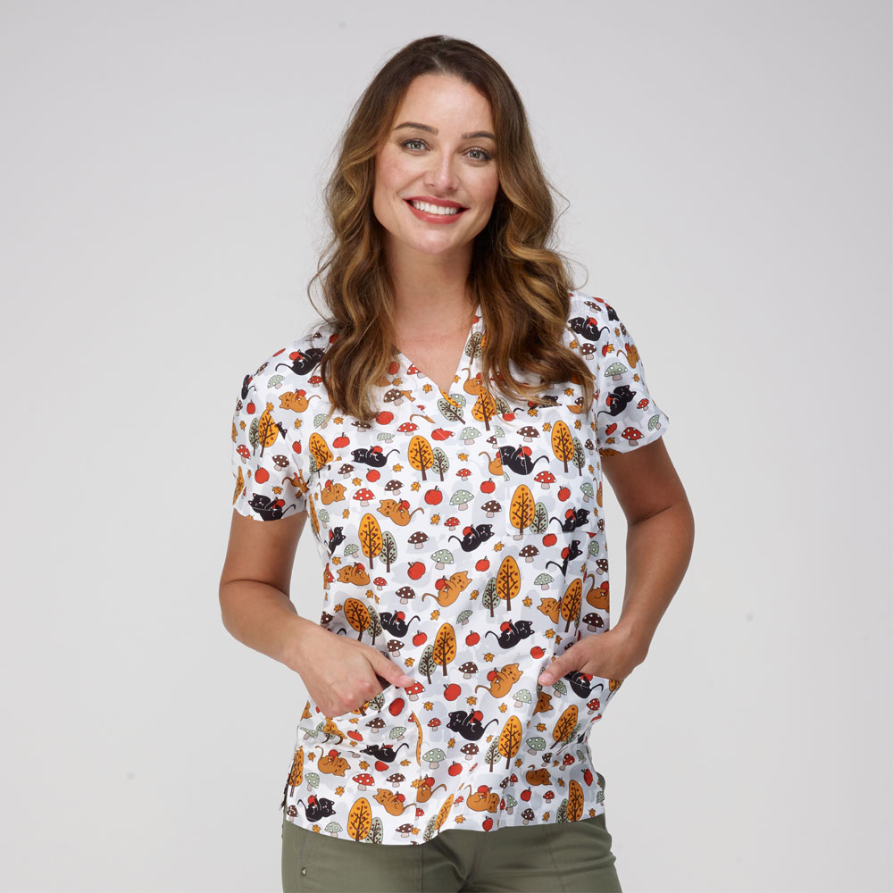 9904-3363M-Ladies-3-Pocket-V-Neck-Top-BOUNTIFUL-KITTY